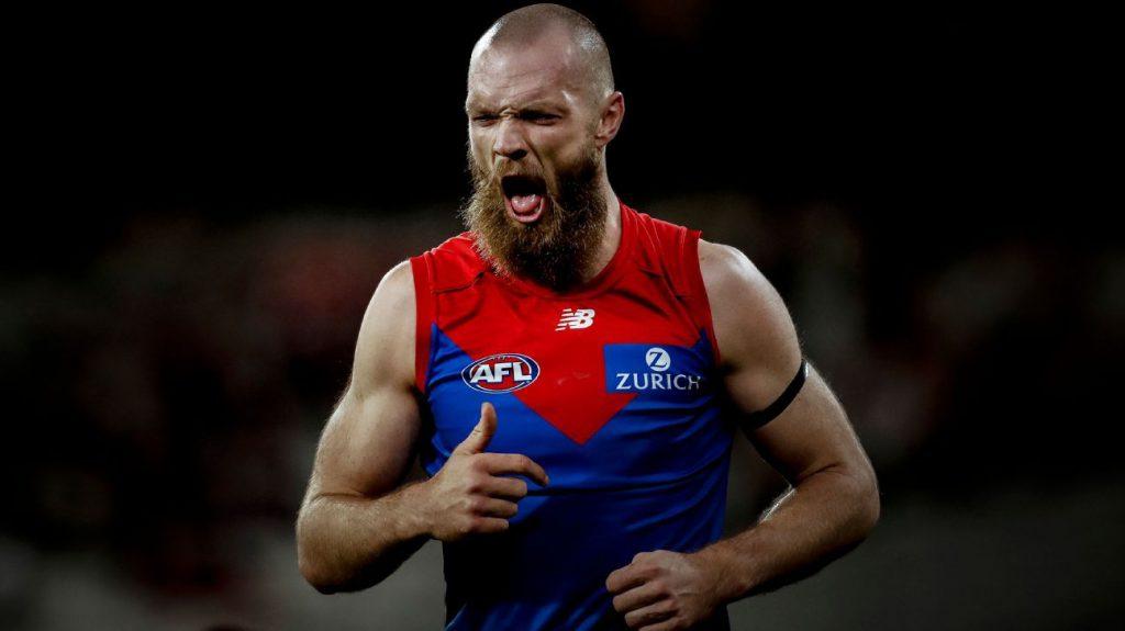 Image for article - Weekly wrap: Round 7 studs, duds, injuries