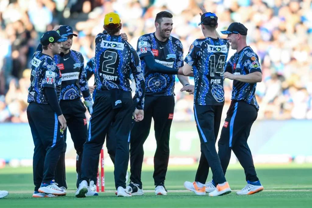 Image for article - Seeing Double: Scorchers, Strikers round 2 focus
