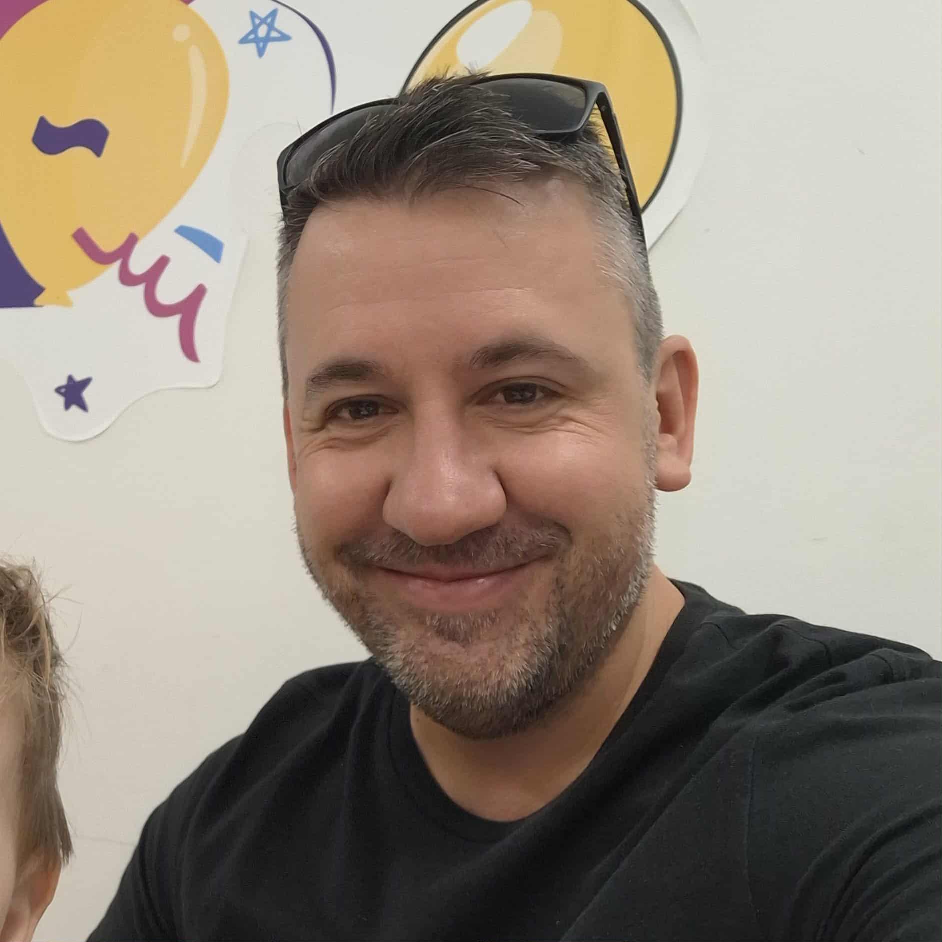 Niko profile picture