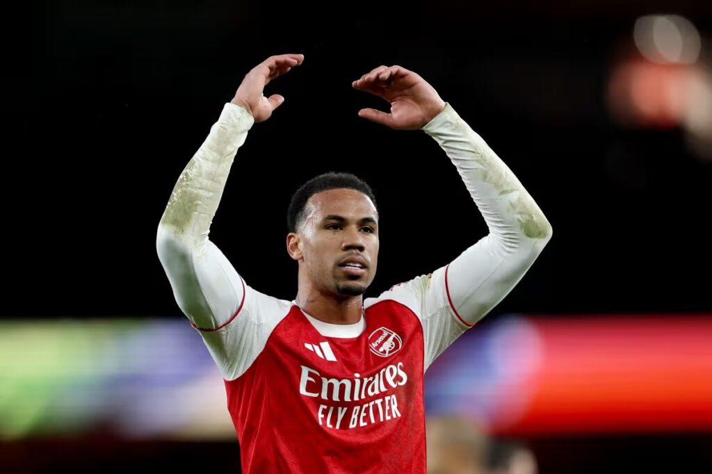 EPL Supercoach | Buy, Hold, Sell Gameweek 8 - cover image