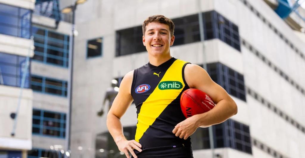 Image for article - The Corridor | AFL Supercoach Round 8, everything you need to know