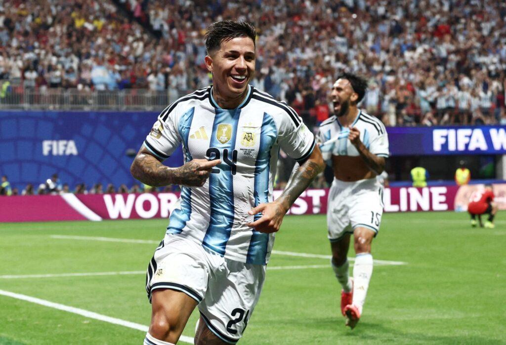 Image for article - Supercoach World Cup Final Word | Round 6 trades, skippers and strategy